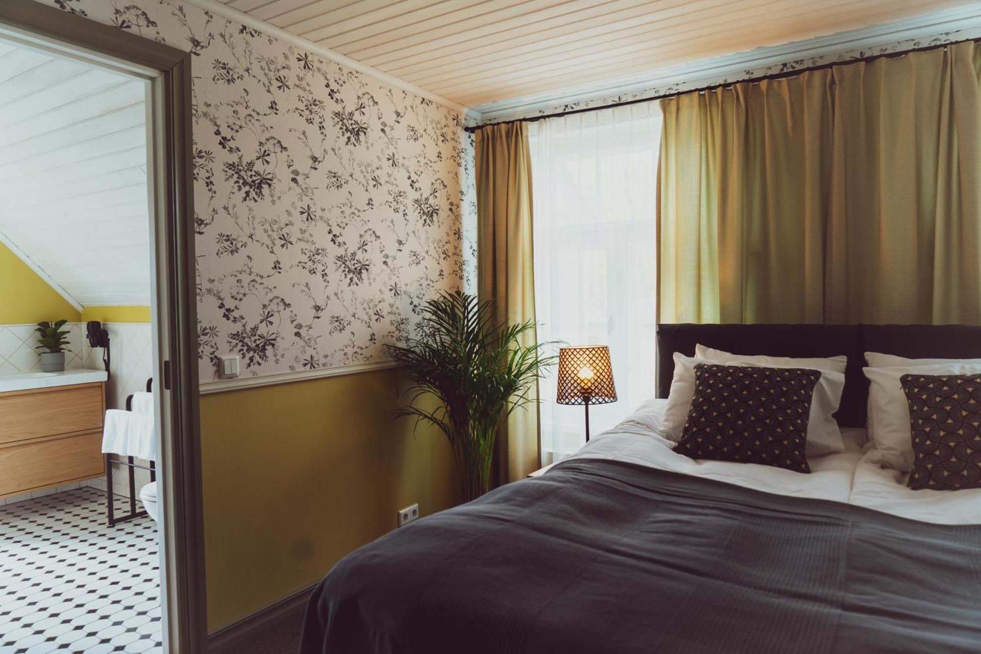 Vanalinna Boutique Hotel كوريسارِ المظهر الخارجي الصورة
